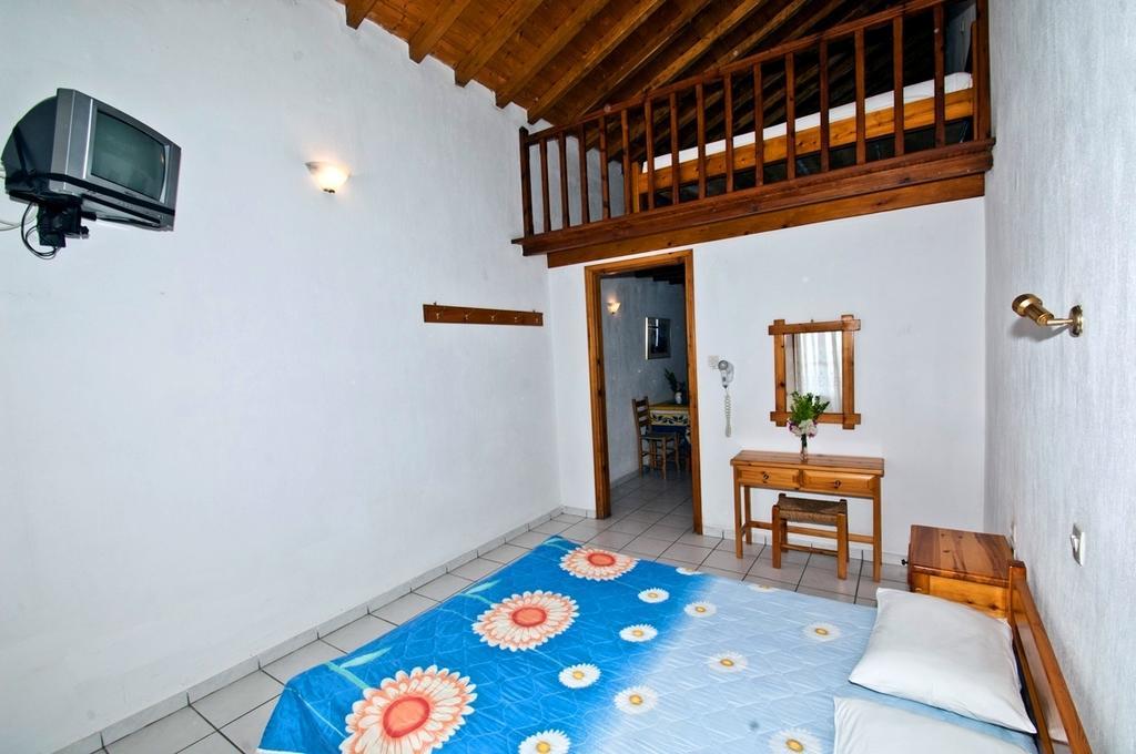Athina Apartments 尼欧克利马 客房 照片